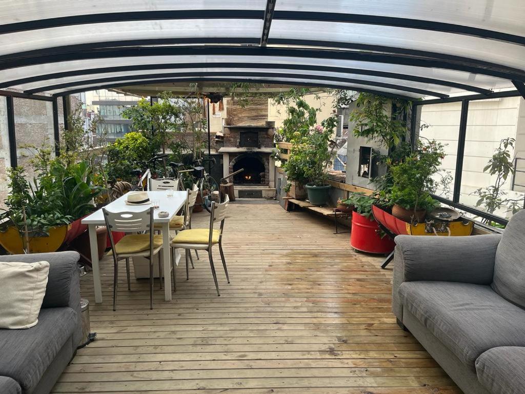 Central Apartment Kadikoy Terrace Bbq Close 2 Block Ferry Bull Metro Nighlife Estambul Exterior foto