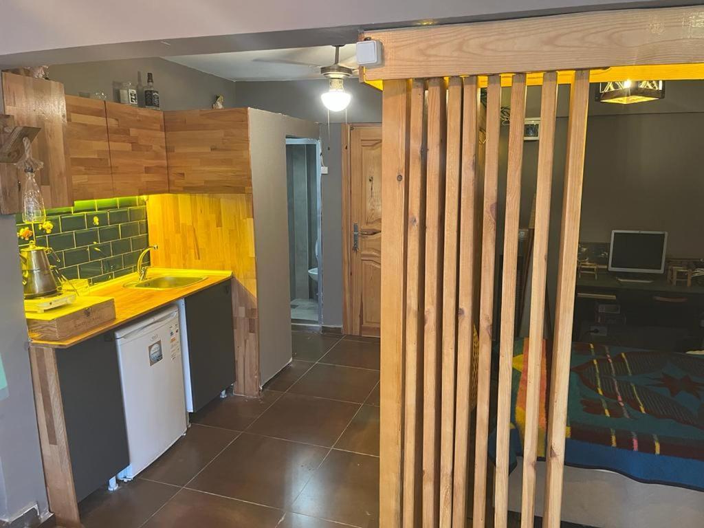 Central Apartment Kadikoy Terrace Bbq Close 2 Block Ferry Bull Metro Nighlife Estambul Exterior foto