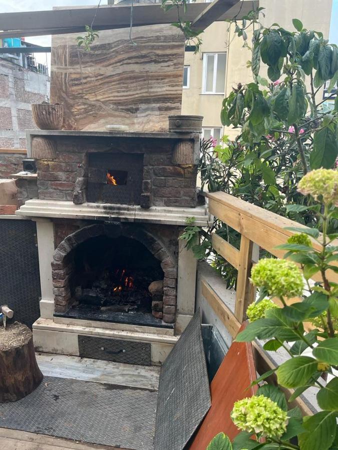 Central Apartment Kadikoy Terrace Bbq Close 2 Block Ferry Bull Metro Nighlife Estambul Exterior foto